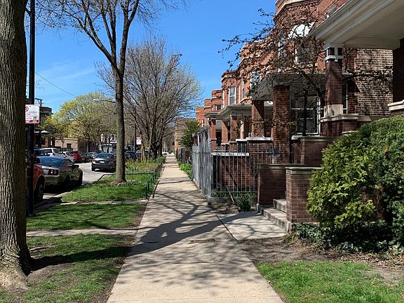2nd image of 2320 W Cortez St #2