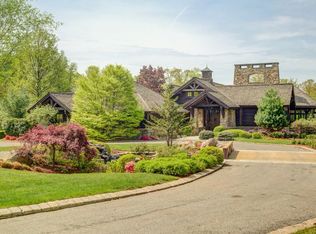 410 Lake Rd, Far Hills, NJ 07931