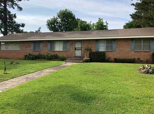 1410 Rockdale Dr, Jackson, MS 39213