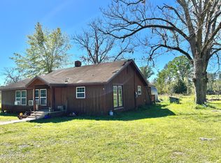 4507 Wilderness Rd, Vernon, FL 32462