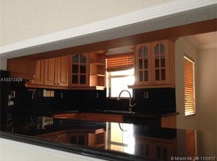 14752 SW 171st Ter, Miami, FL 33187