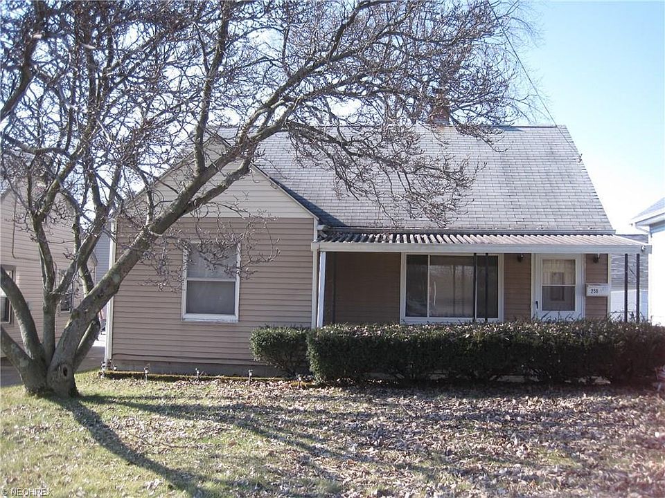 1st image of 258 Carnegie Ave