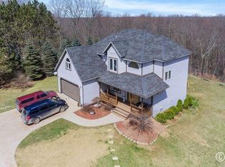 750 E Conrad Rd, Scottville, MI 49454