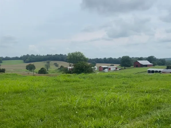 Moss Rd, Campbellsville, KY 42718