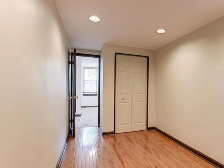 815 S Decker Ave — Photo 5
