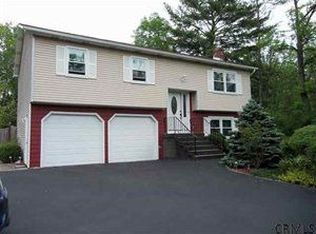 365 Consaul Rd, Schenectady, NY 12304