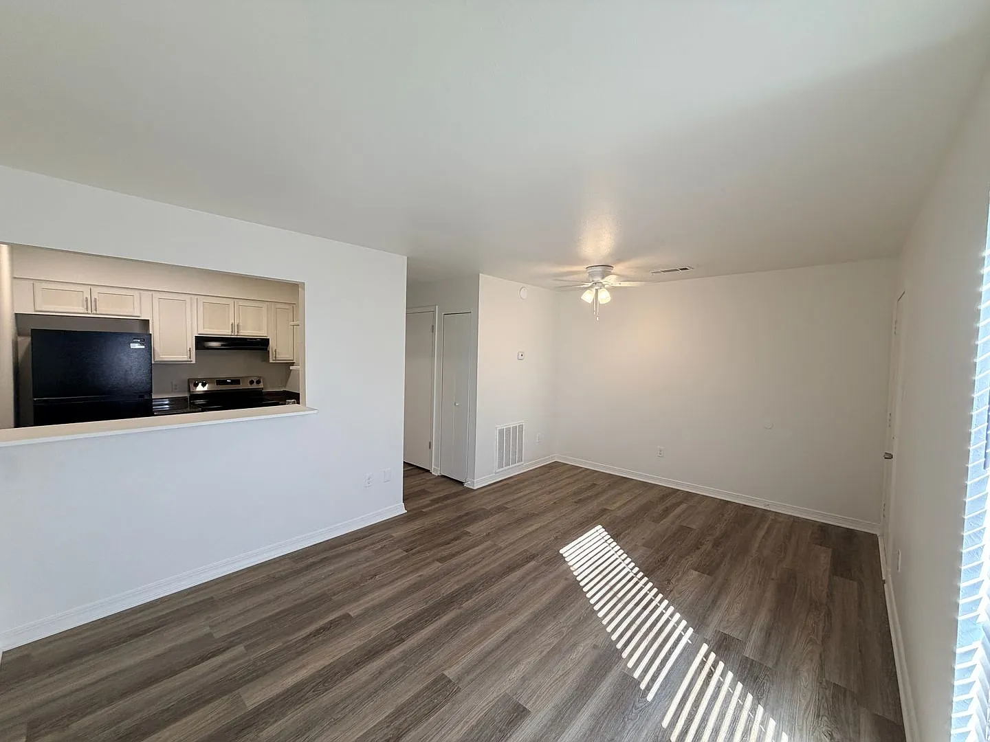 Remodeled and ready for tenant... — Photo 3