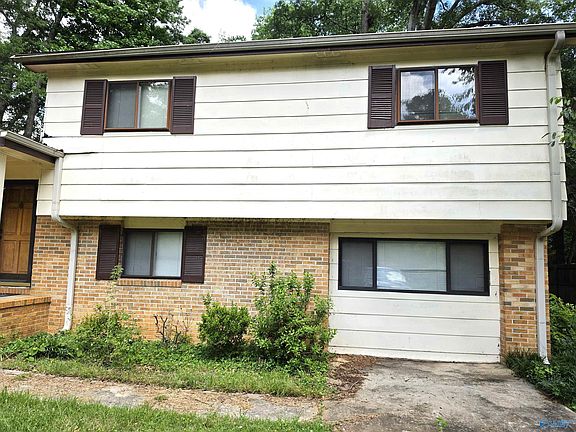 2nd image of 520 Seaborn Dr NW