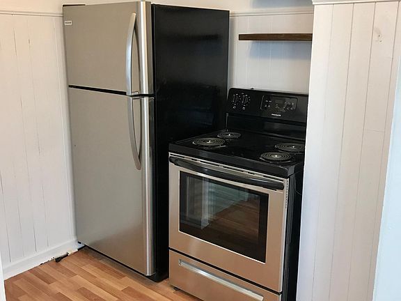 Brand New Stainless Appliances & Open Shelves