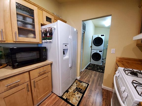4th image of 450 E Bradley Ave Spc 125