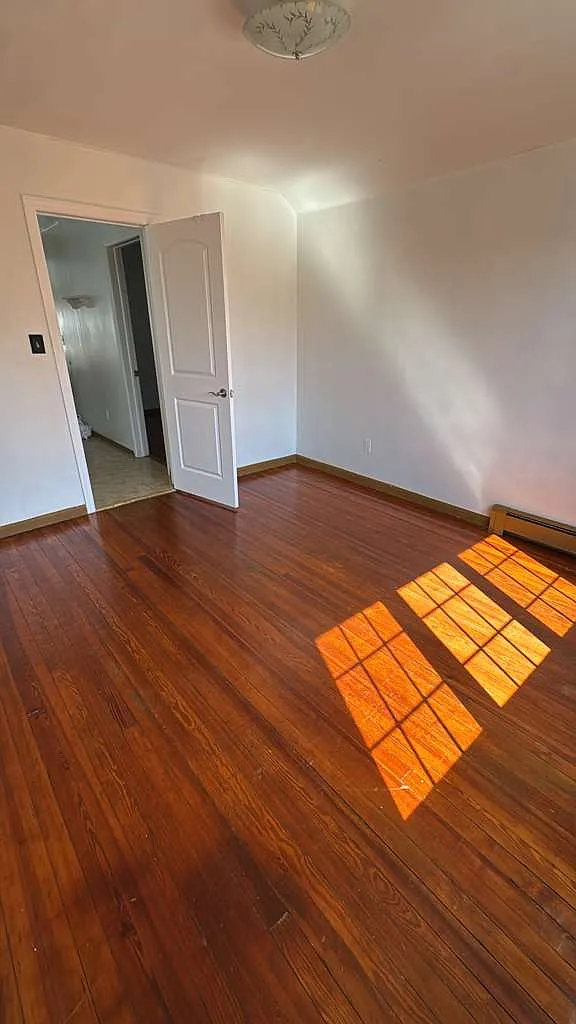 1 bed, $1,816 — Photo 3