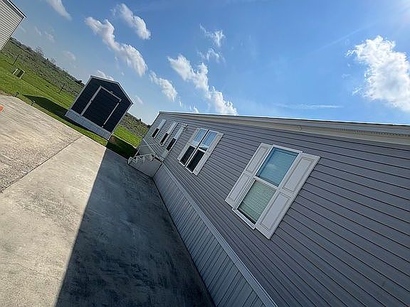 2nd image of 2899 Sugarloaf Dr Lot 251