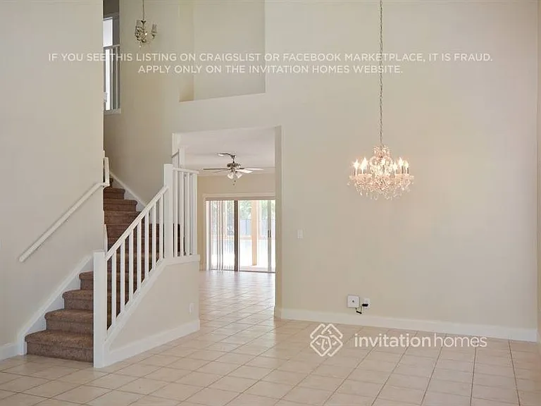 8556 NW 57th Dr — Photo 3
