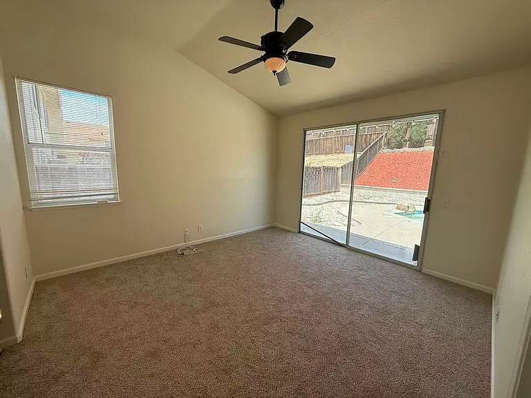 2375 Whitetail Dr — Photo 15