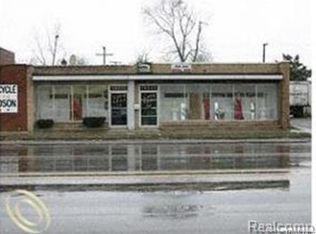 19526 W Warren Ave, Detroit, MI 48228