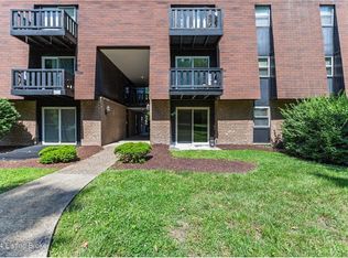 3505 Lodge Ln, Louisville, KY 40218