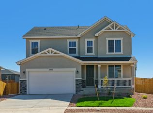 3306 Bella Notte Dr, Pueblo, CO 81001