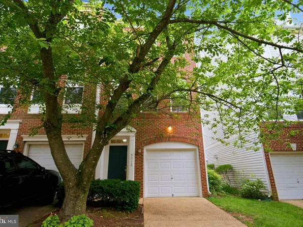 5312 Chieftain Cir, Alexandria, VA 22312