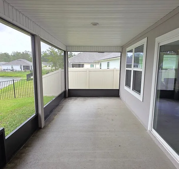 721 Narvarez Ave — Photo 28