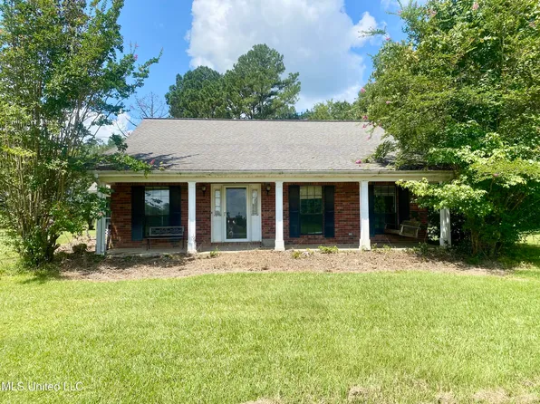1018 Metcalfe Ln, Crystal Springs, MS 39059
