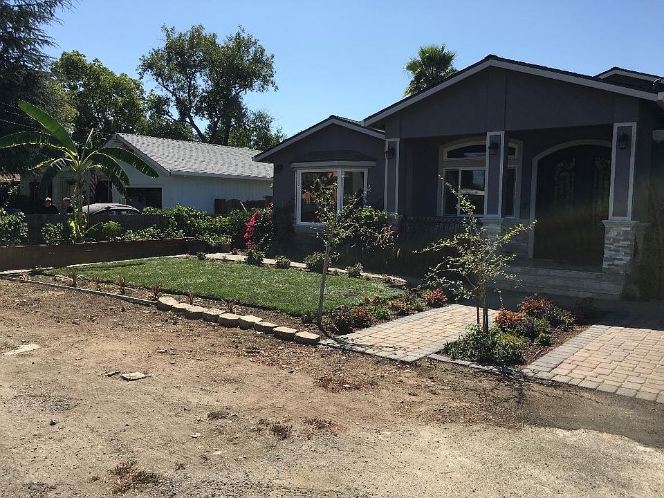 1st image of 1545 Theresa Ave