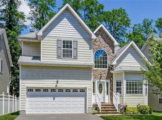 756 Center St, Dunellen, NJ 08812