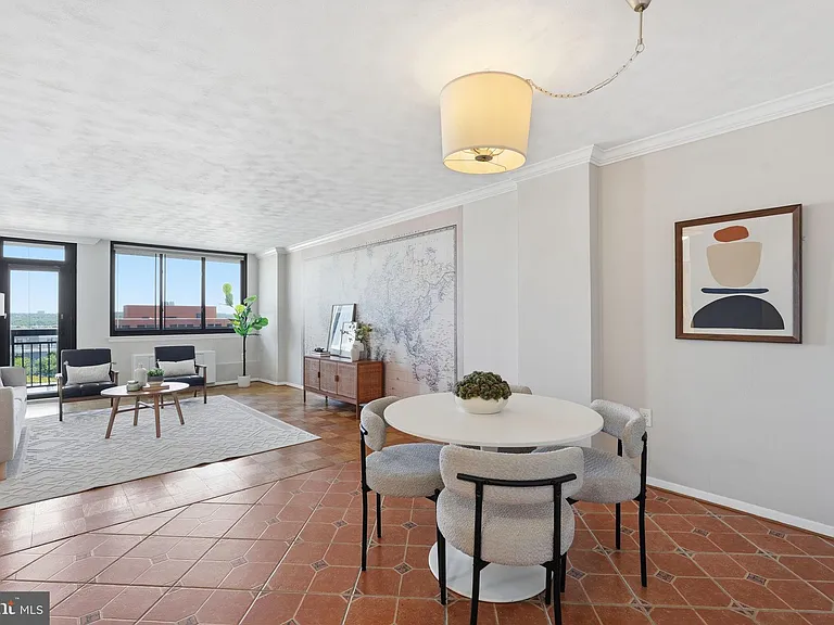 801 N Pitt St #706 — Photo 3