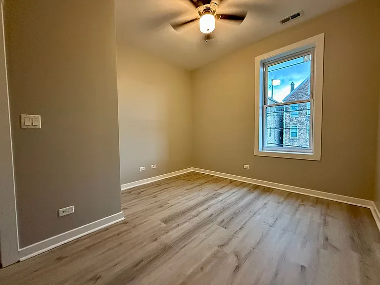 3222 S Aberdeen — Photo 22
