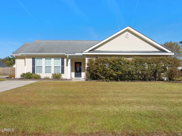 40 Wintergreen Dr, Beaufort, SC 29906