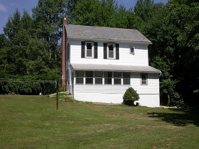 4593 Apple Ln — Photo 3