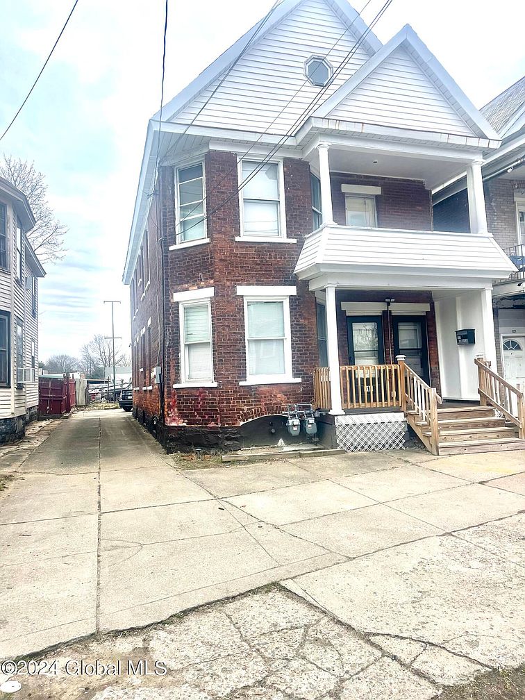 1st image of 917 Congress Street