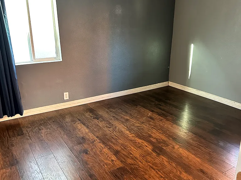 1056 S Townsend Ave #2 — Photo 9
