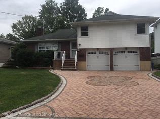 274 Robinson Ave, Staten Island, NY 10312