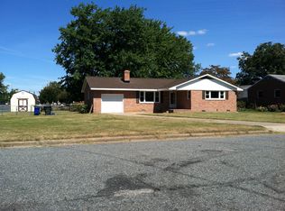 17 Rumson Ave, Newport News, VA 23601