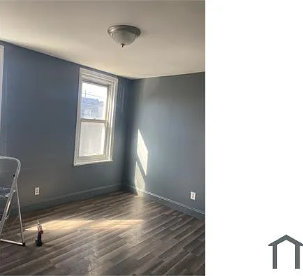 1027 W Ontario St — Photo 8