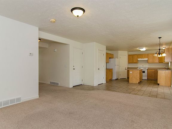 4th image of 7962 S Madison Nan Dr
