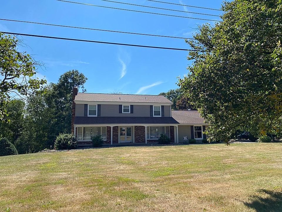 Newer siding and shutters
