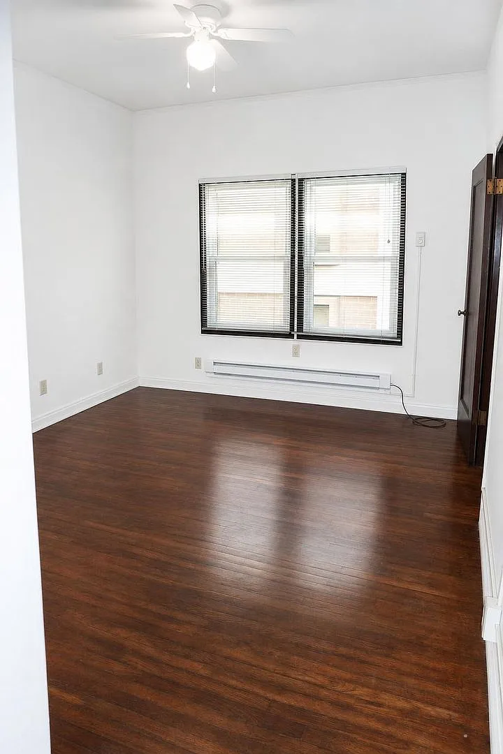 2511 Hearst Avenue — Photo 2