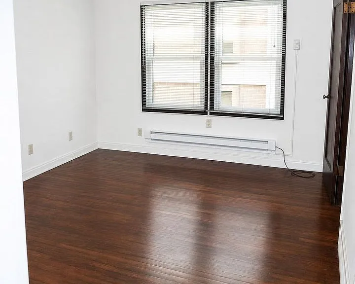 2511 Hearst Avenue — Photo 2