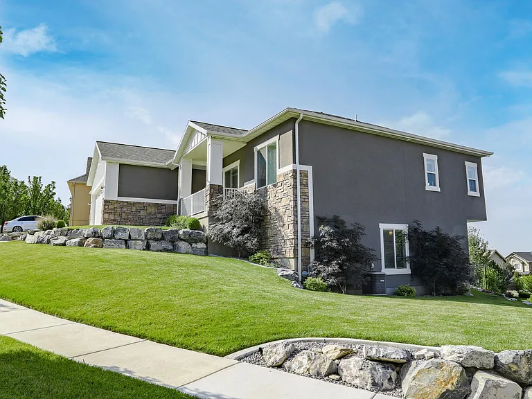 10431 Avondale Dr — Photo 6