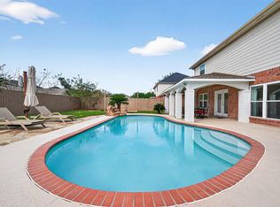 16535 Oat Mill Dr, Houston, TX 77095