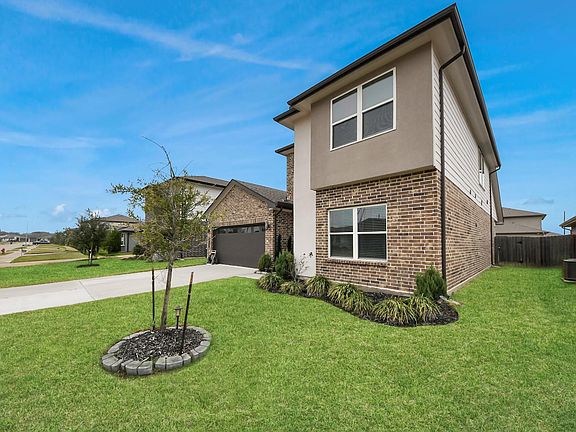 3rd image of 311 John House Ln