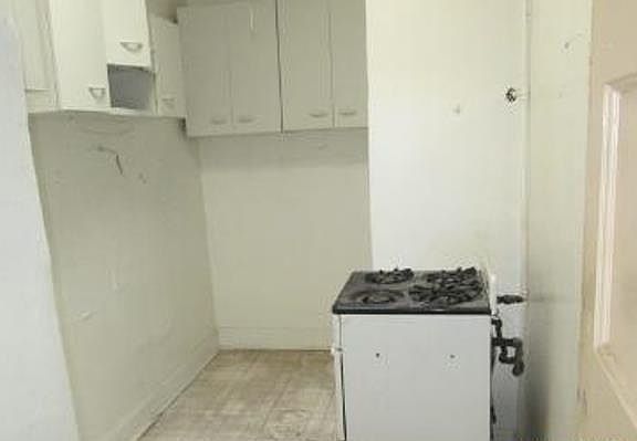 5th image of 4343 S Martin Luther King Jr Dr