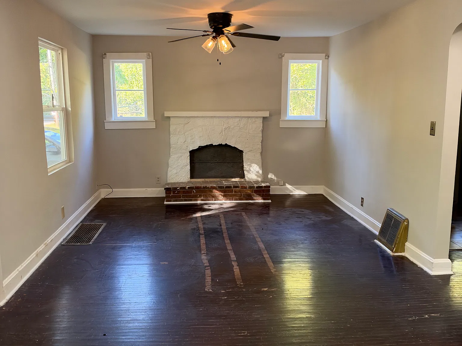 109 Lamey Ln — Photo 4