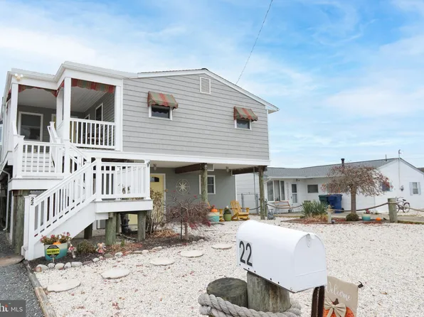 22 Lake Singleton Ct, Little Egg Harbor, NJ 08087