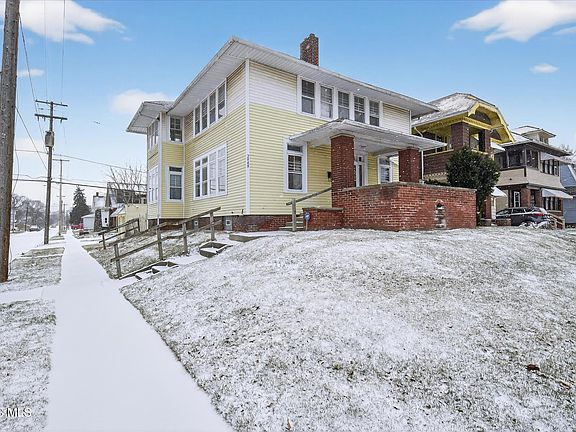 5th image of 2048 Joffre Ave