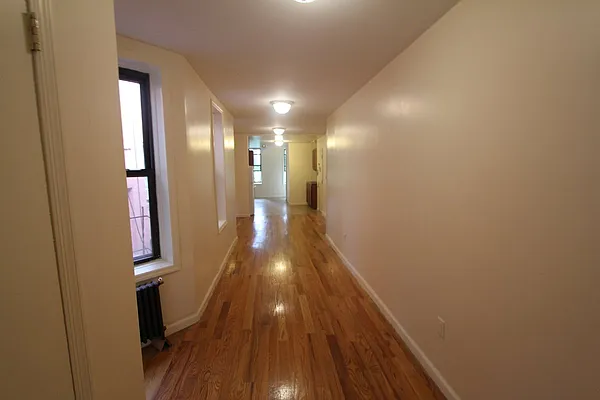 Rented by Bohemia Realty Group | media 10