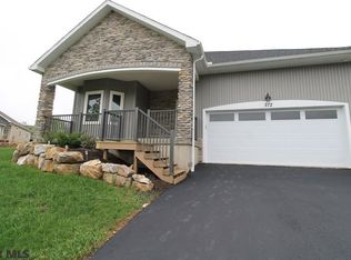 372 Meadow Flower Cir, Bellefonte, PA 16823