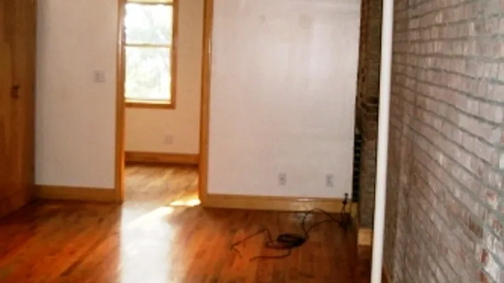 Rented by Nooklyn NYC LLC | media 28