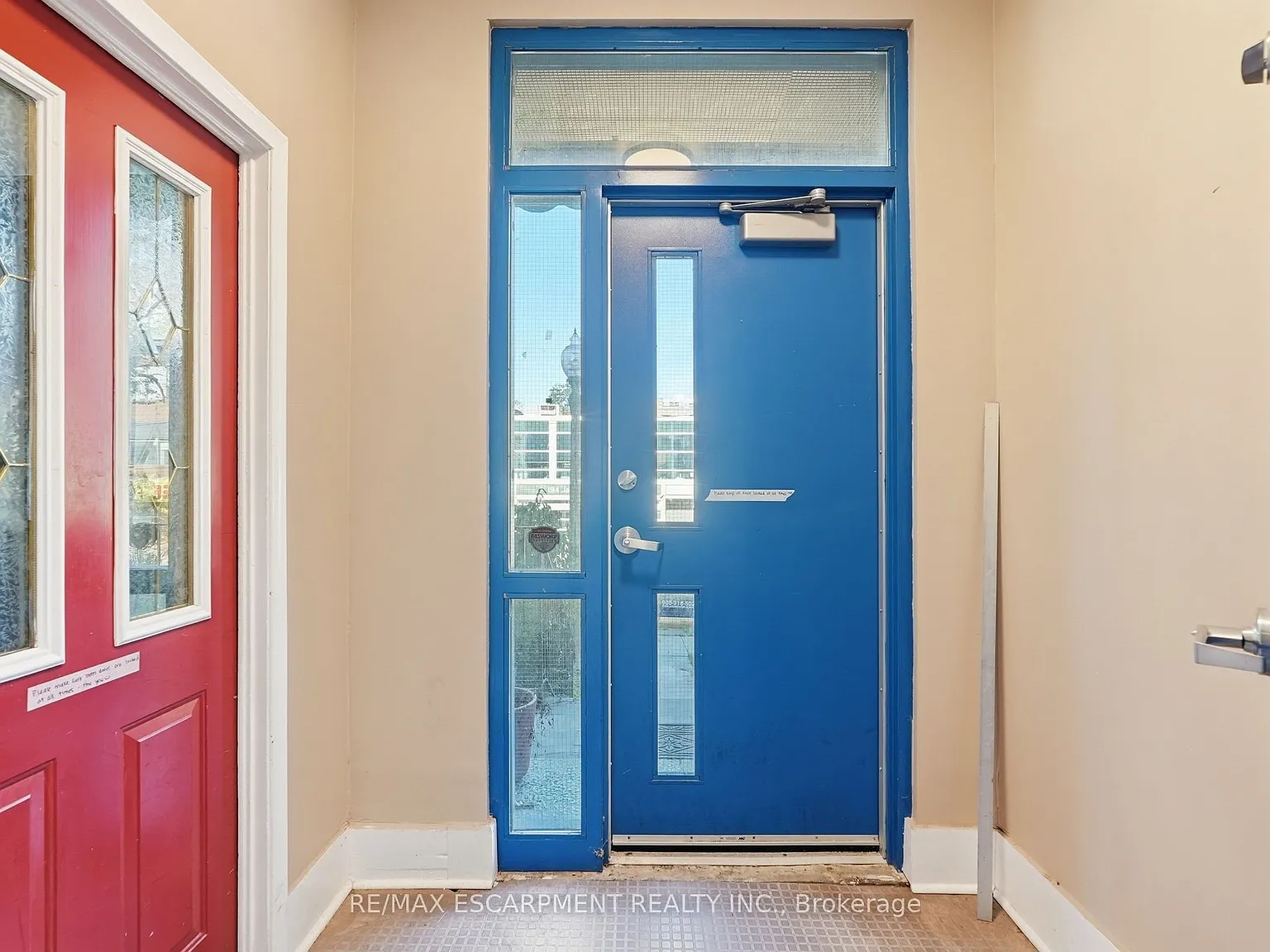 2 bed, $1,600 — Photo 4